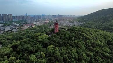 4K航拍城市旅游无锡惠山古镇龙光塔视频的预览图